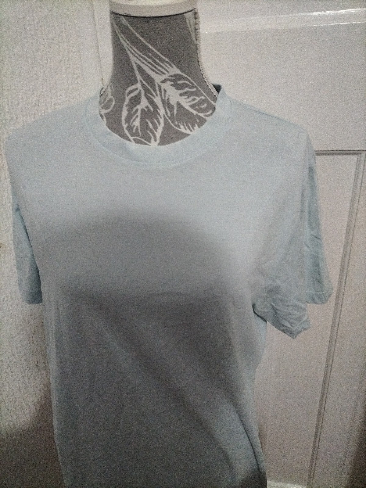 Men's Haworth Size M Pale Blue Short Sleeved Top