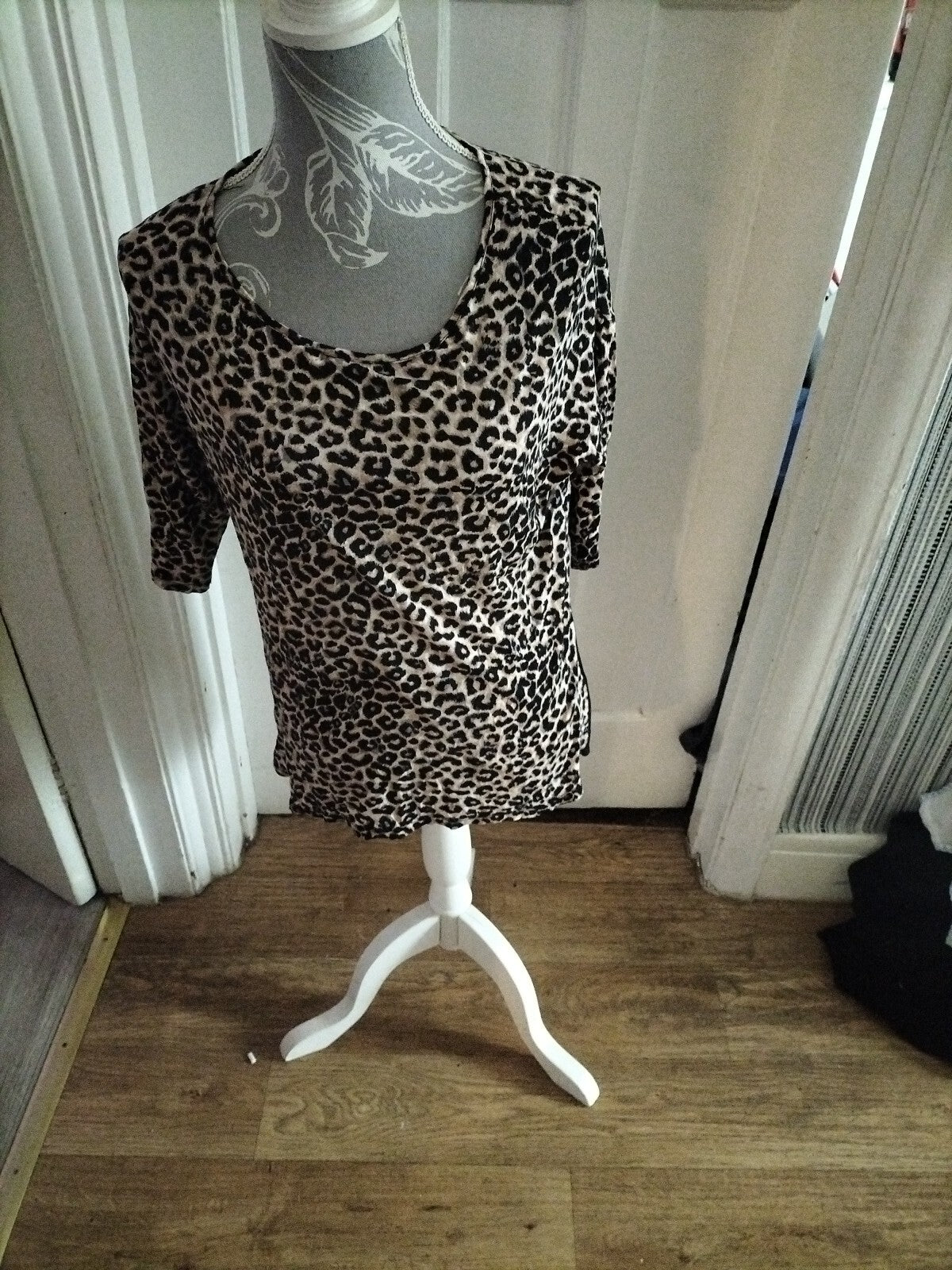 Ladies George Size 12 Leopard Print Blouse