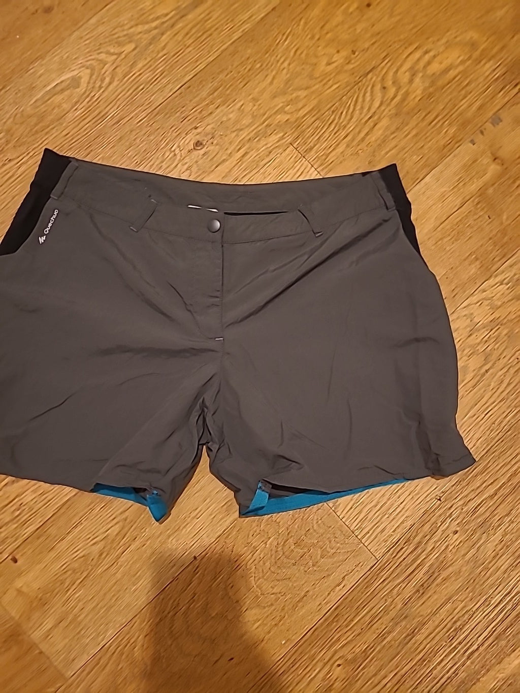 Boys Decathlon Size 106-110cm Grey Shorts