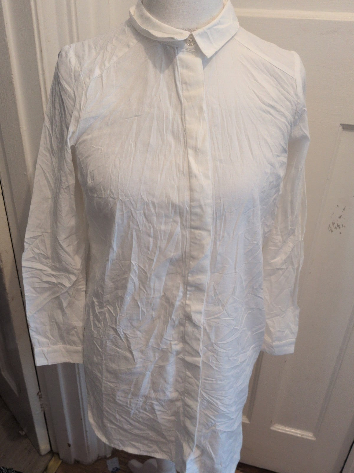 ASOS 8 White Long Sleeve Button Shirt Dress