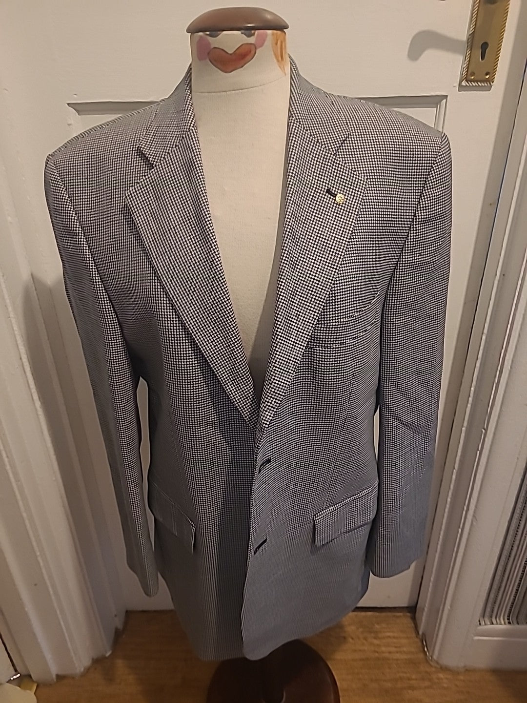 Mens Marks And Spencer Size 40M Pure Wool Black And White Blazer
