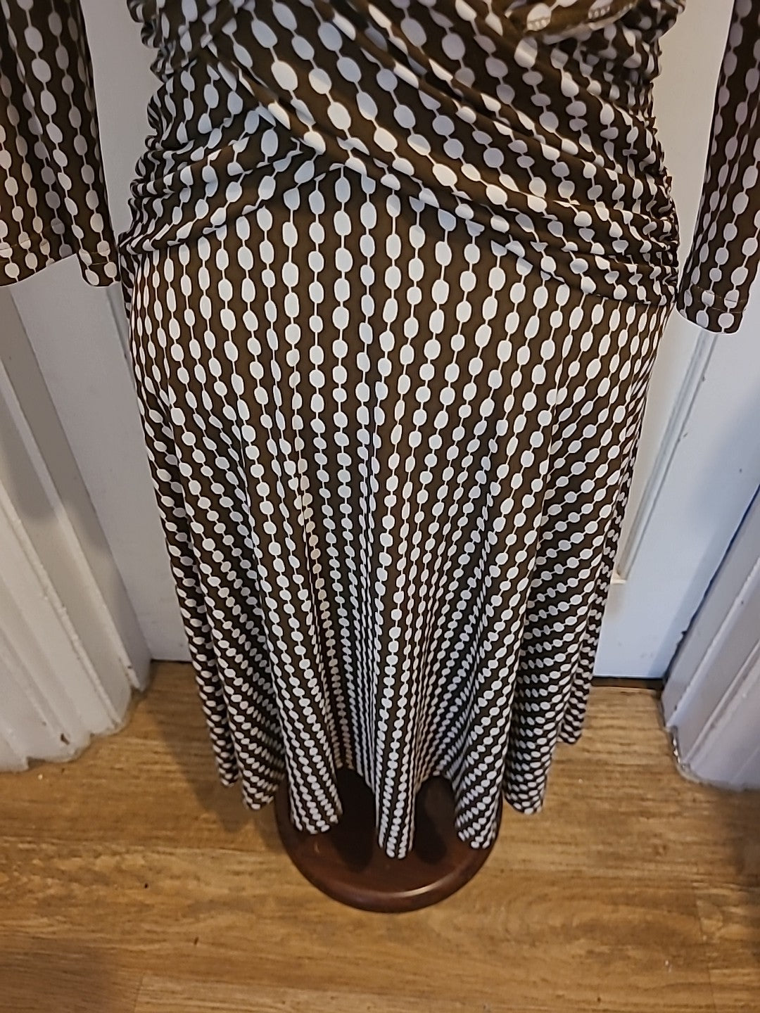Ladies Molly-Jo Size 10 Brown Spotted Long Sleeved Dress