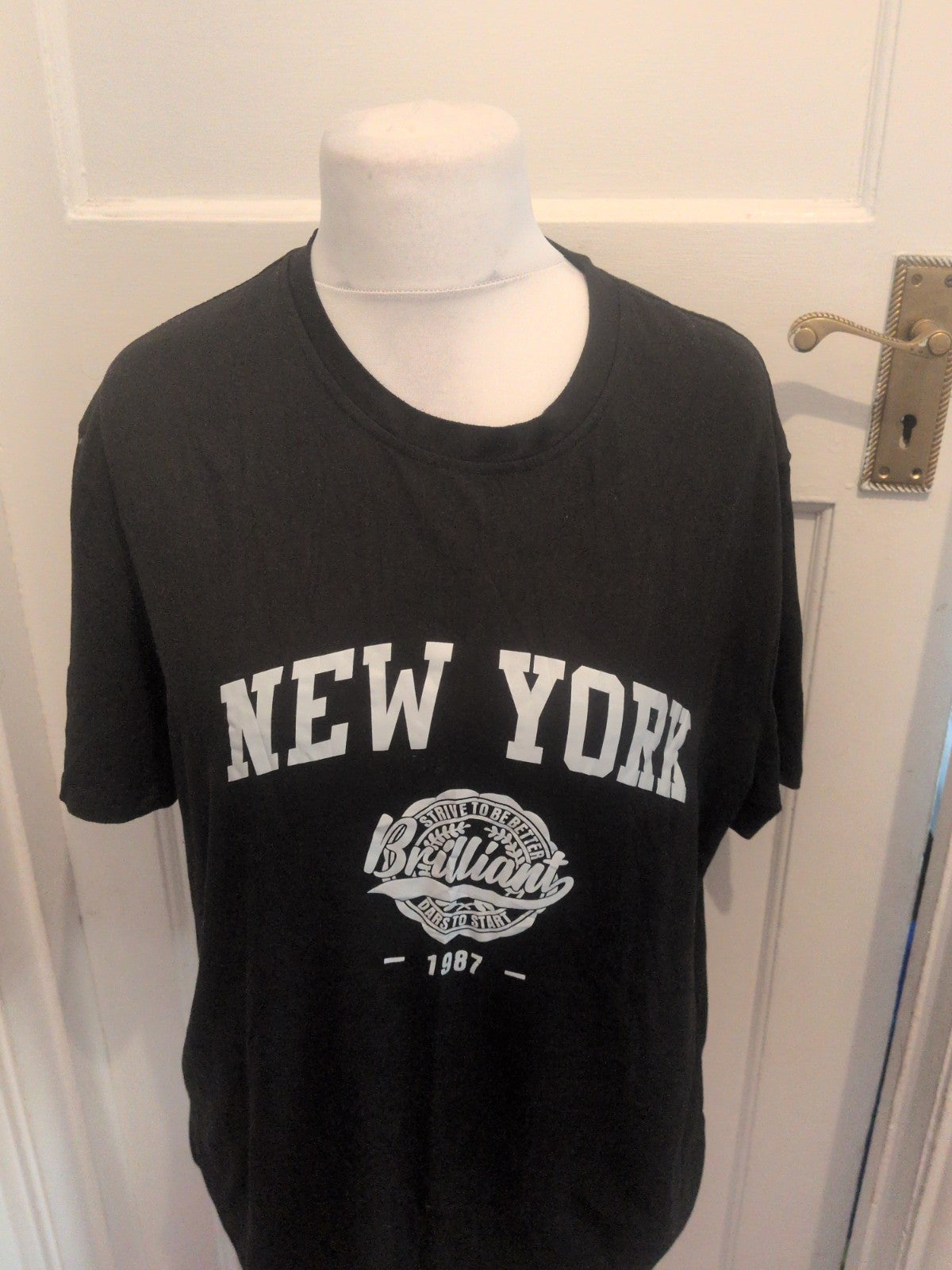 Large Black New York Print Short Sleeve T-shirt