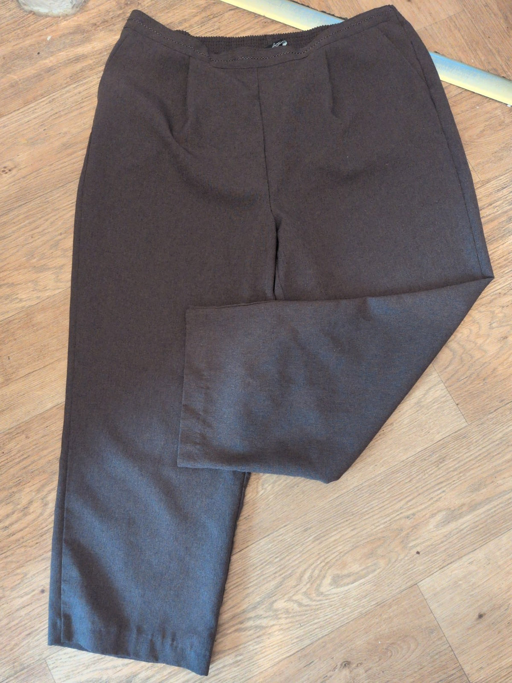 BM Causal 18 Dark Brown Elasticated Trousers(Looks Ankle)