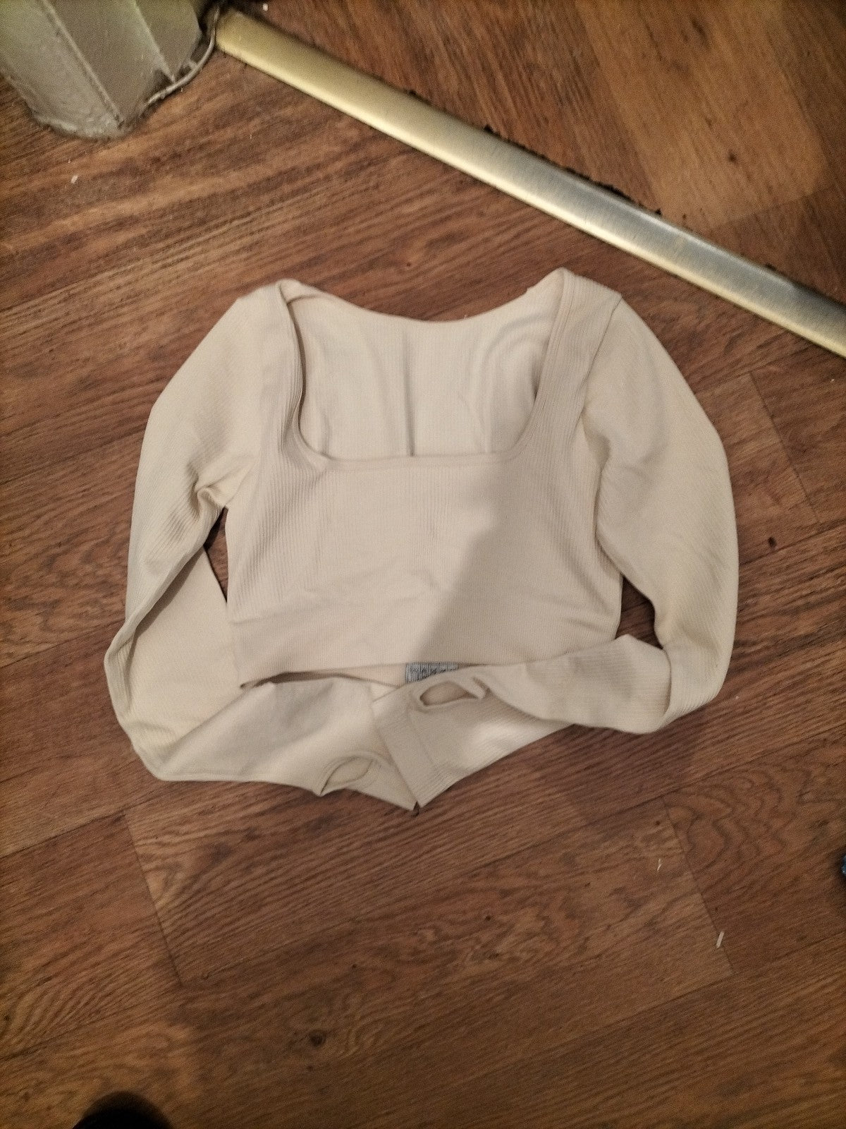 Ladies Size M Pale Beige Ribbed Nylon Top