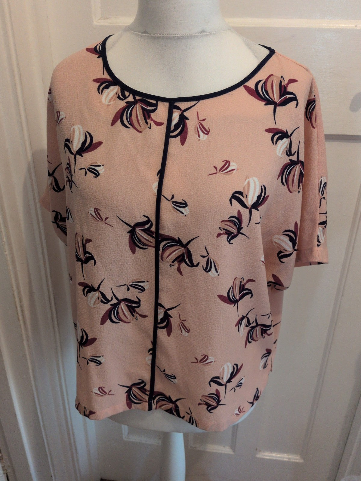 XL Pink And Purple Floral Short Sleeve Blouse