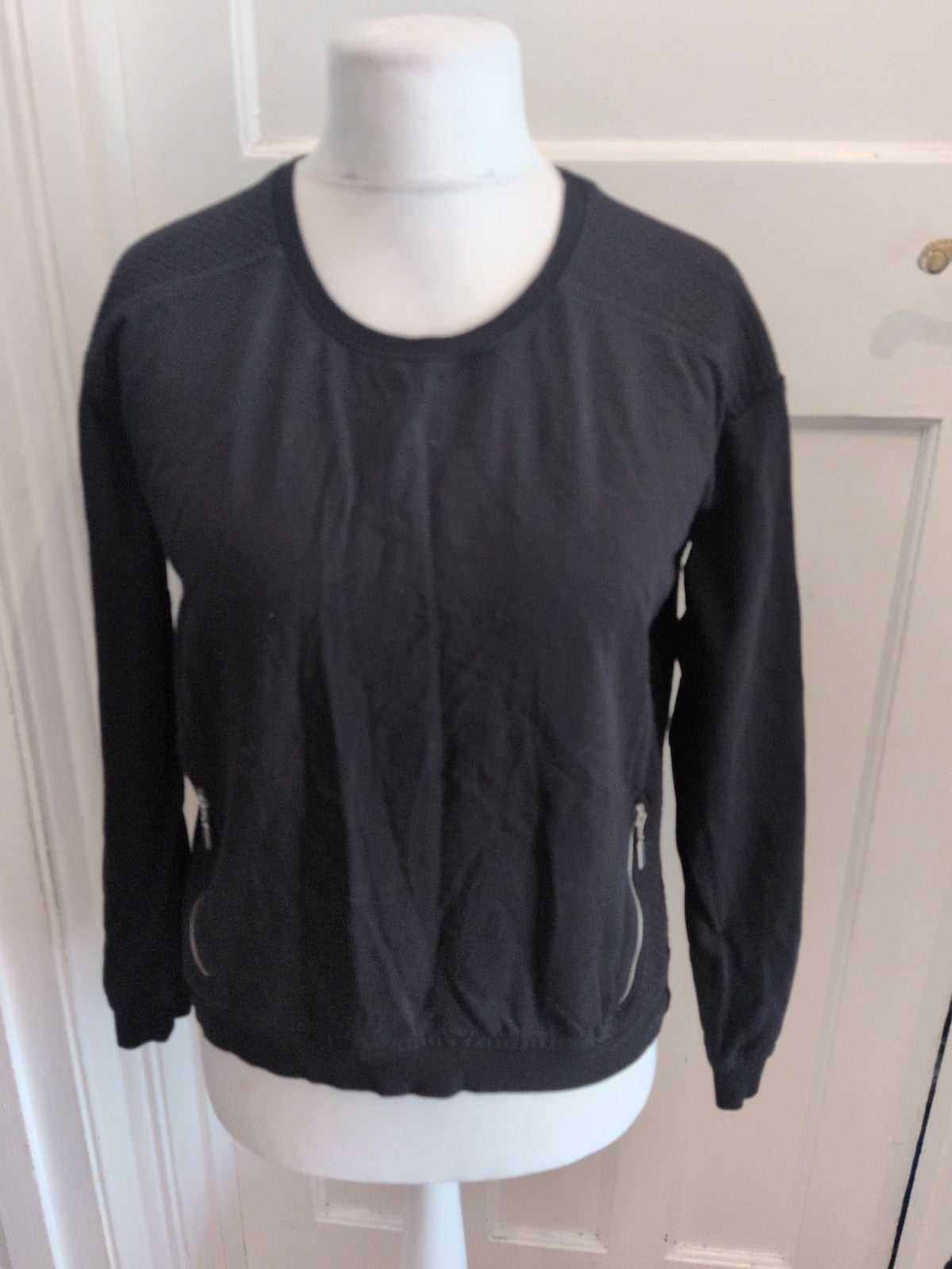 Select 14 Black Long Sleeve Jumper