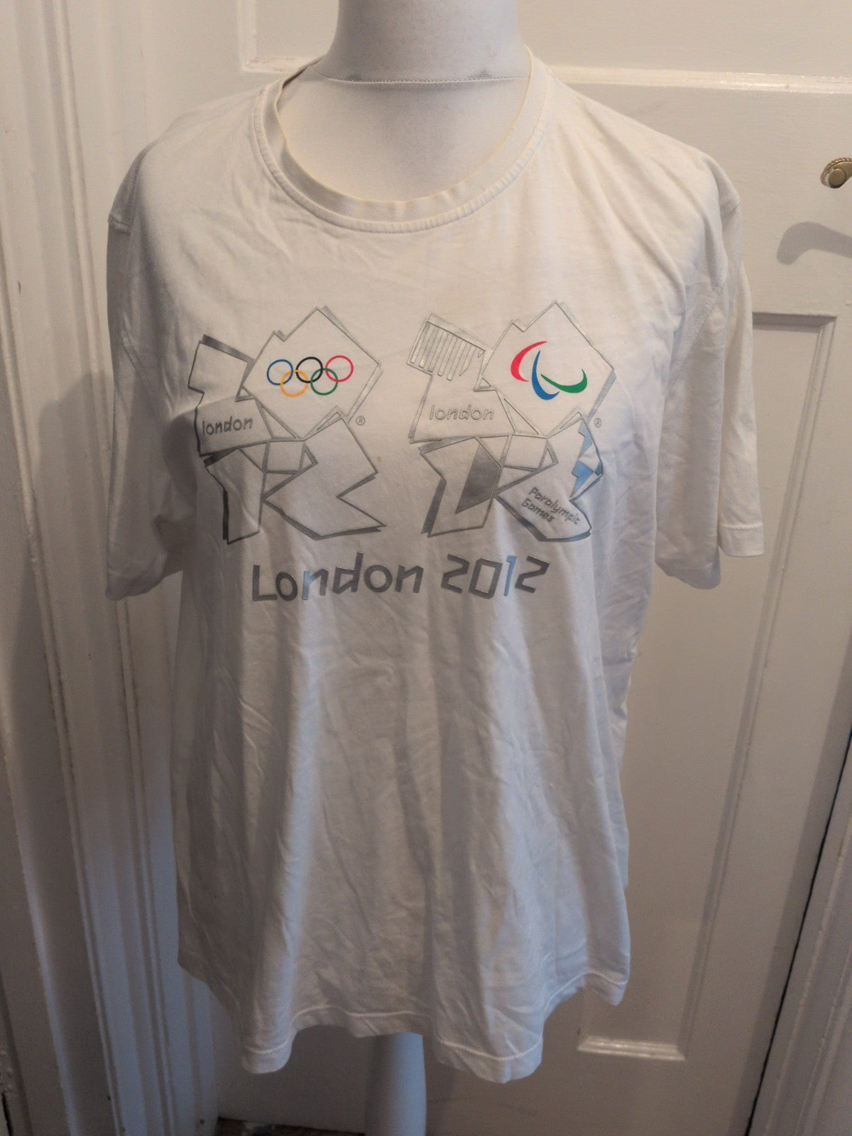 London 2012 Olympic Short Sleeve T-shirt Small Mark On Front