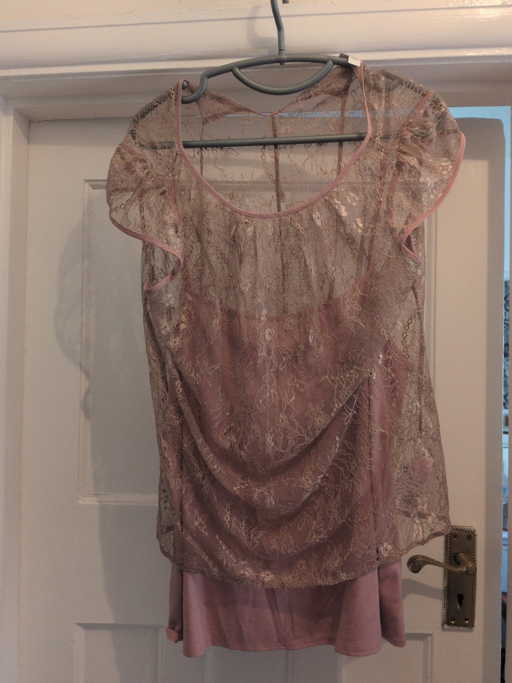 Ladies Kaliko Dusty Pink Top With Lace Trim Size 18