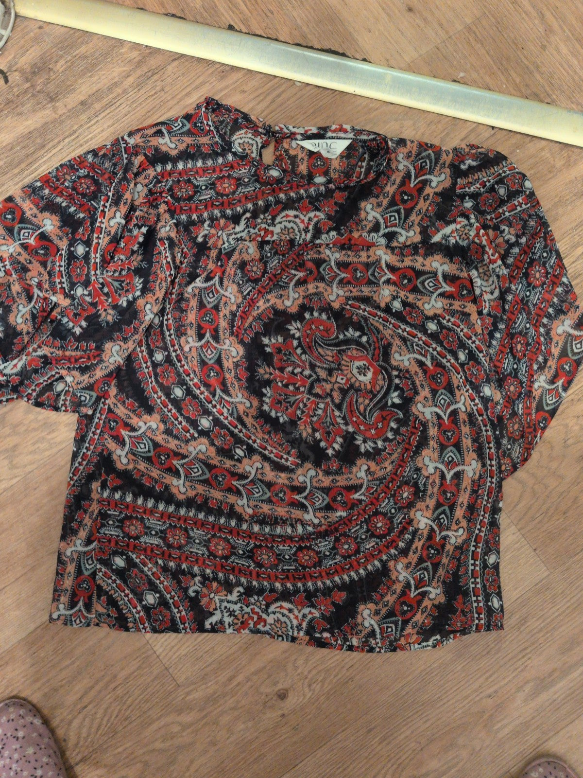 Nine Size 8 Multicoloured Short Sleeve Aztec Blouse