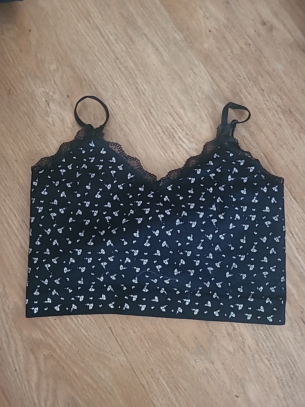 Ladies Primark Size 6-8 Black And White Floral Sleeveless Pyjama Top
