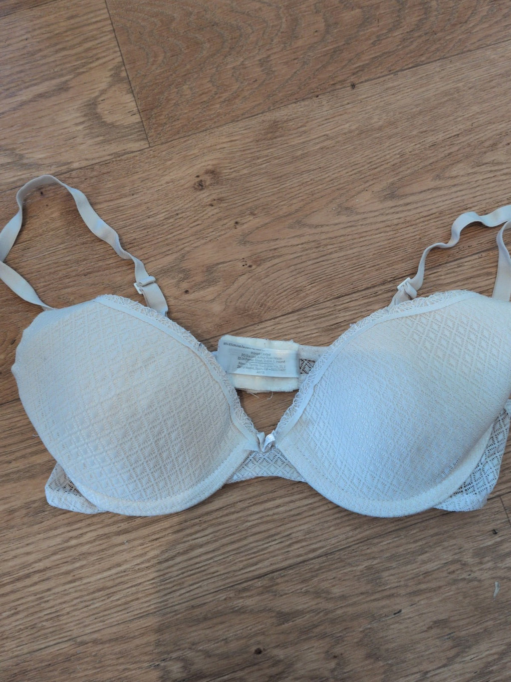 Secret Possessions 32C White Padded And Wired Some Lacey Parts Bra