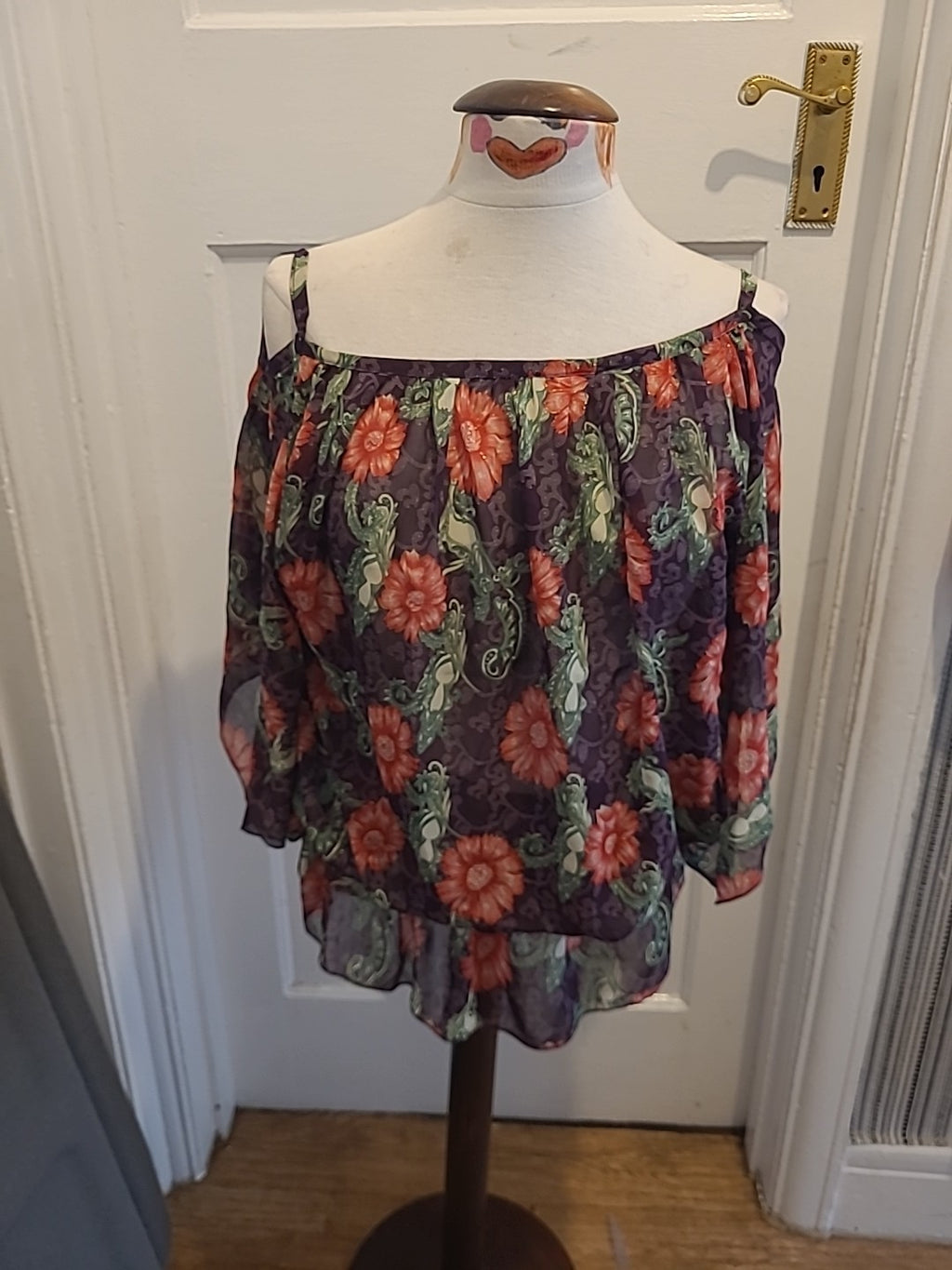 Ladies Elmo Size Medium Multicoloured Floral Elasticated Hem Short Sleeved...