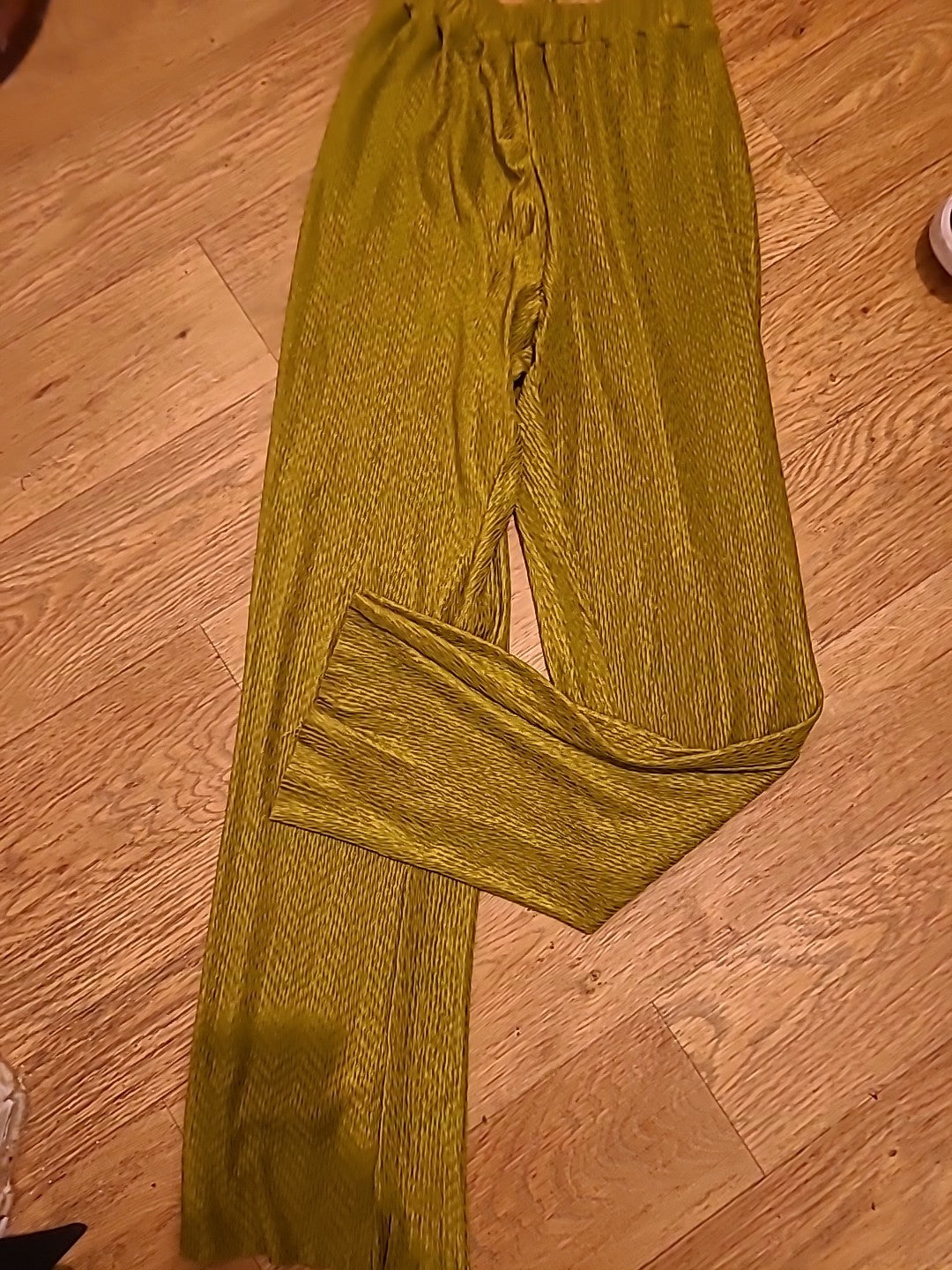 Ladies Lola May Size Small Green Karki Elasticted Waist Trousers