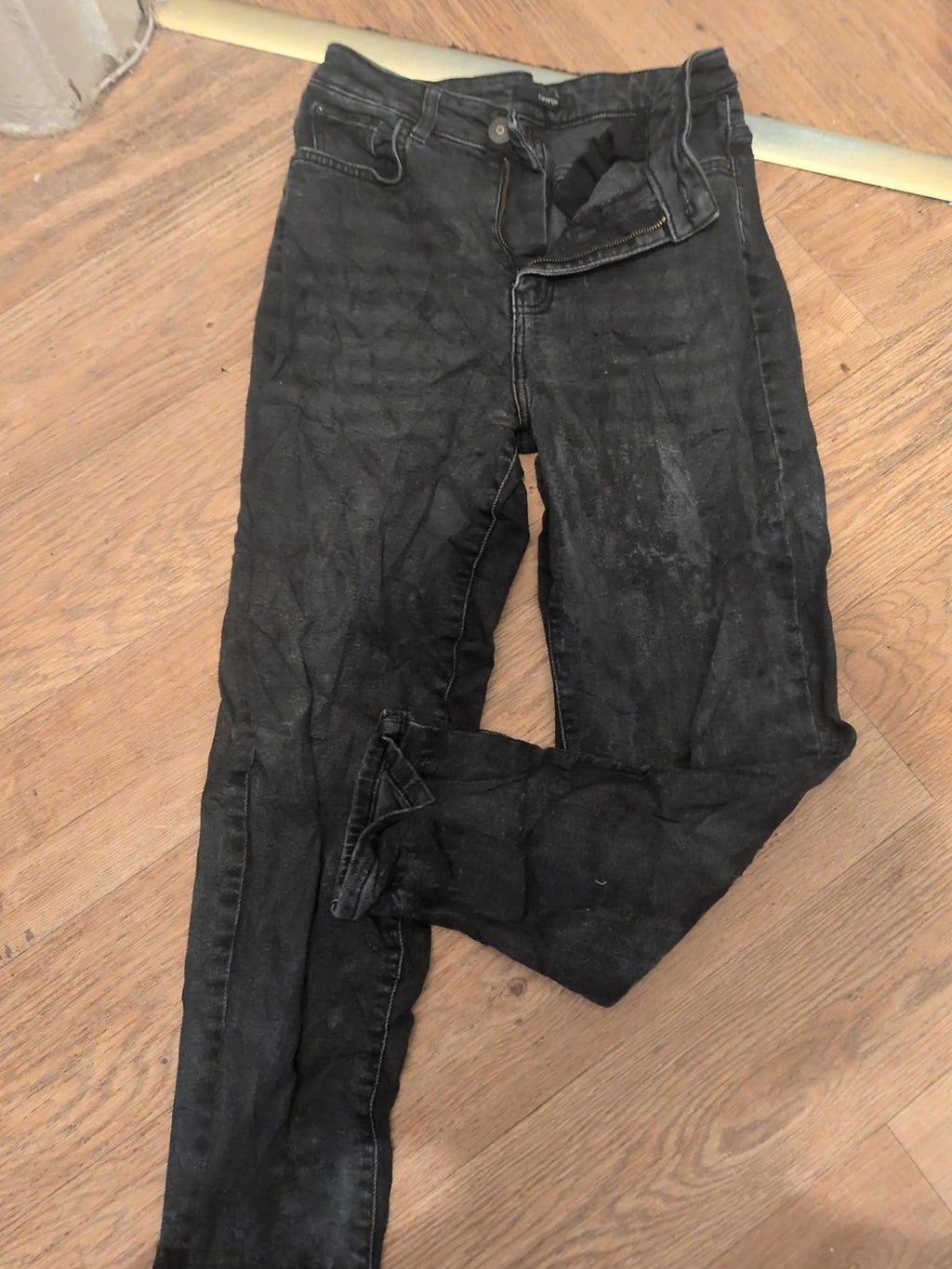 George 12 Black Jeabs