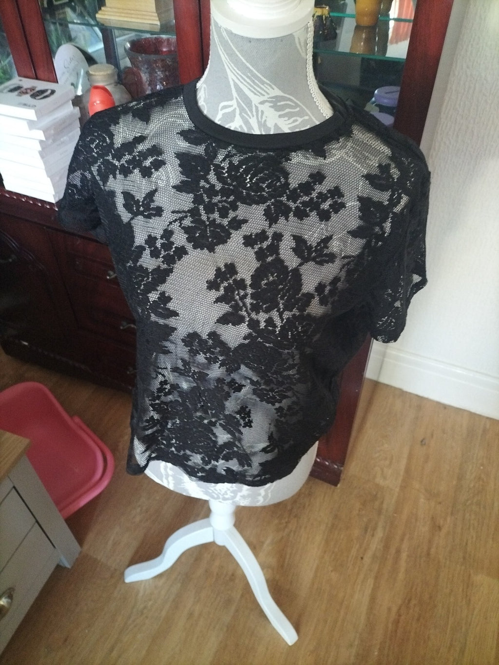 Ladies Primark Size 10 Black Short Sleeved Blouse