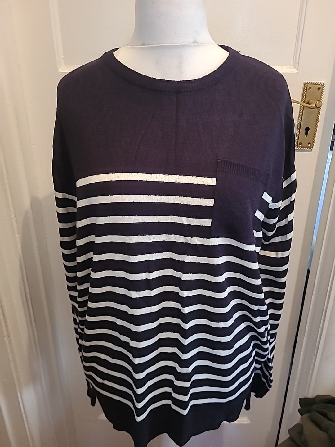 Mens Cedarwood State Size 2XL Black And White Striped Pullover Jumper