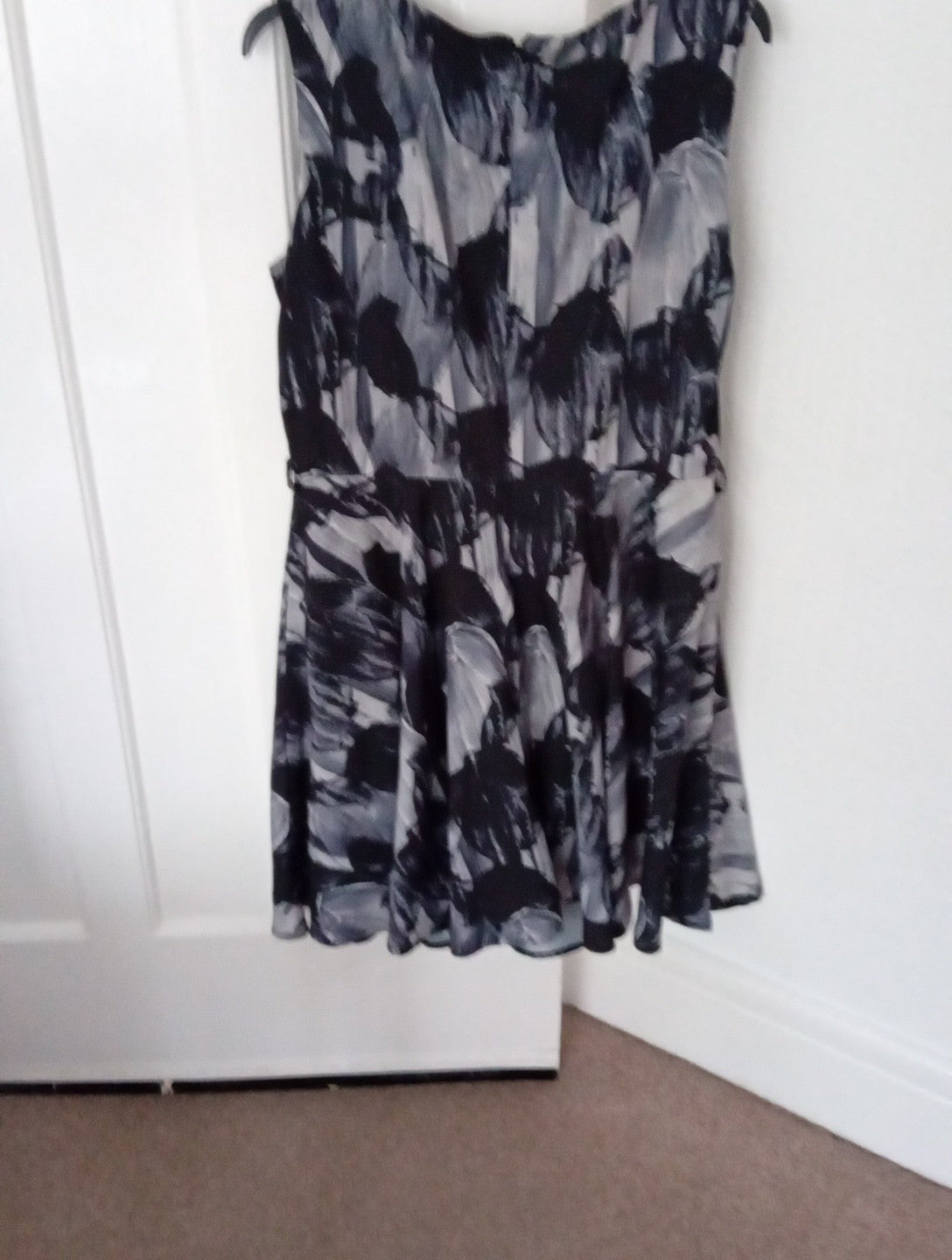 Ladies Dress Size 16 Mela London Grey/ Black Sleeveless