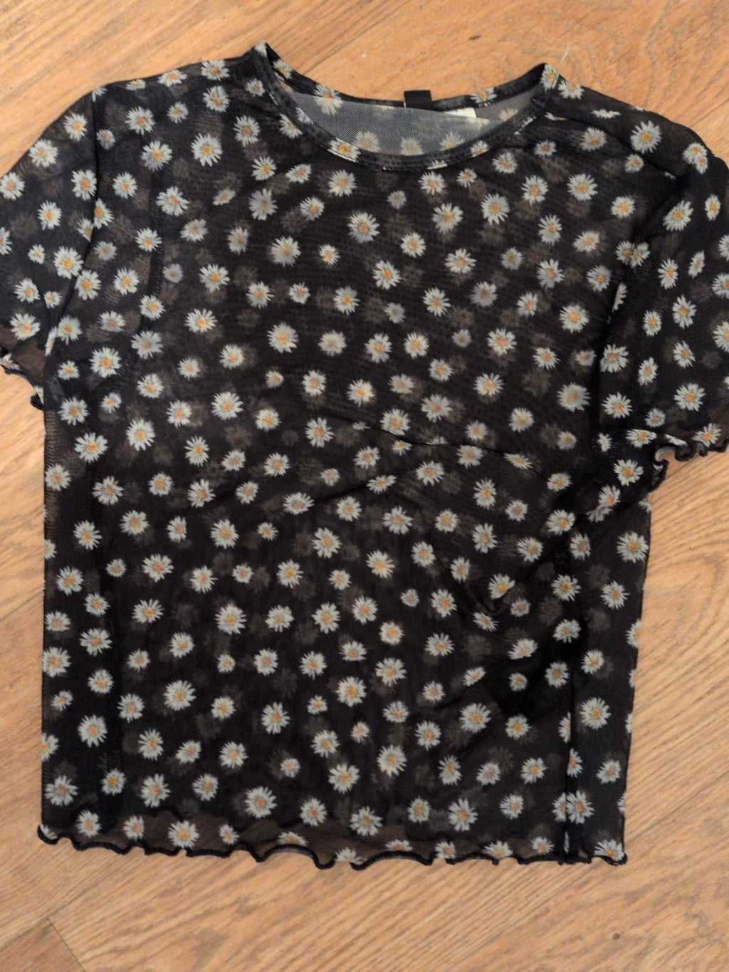 Divided Small Black Daisy Mesh Short Sleeve T-shirt