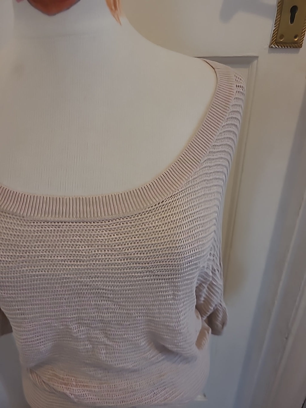 Ladies Express Size Medium Beige Mid Sleeved Blouse