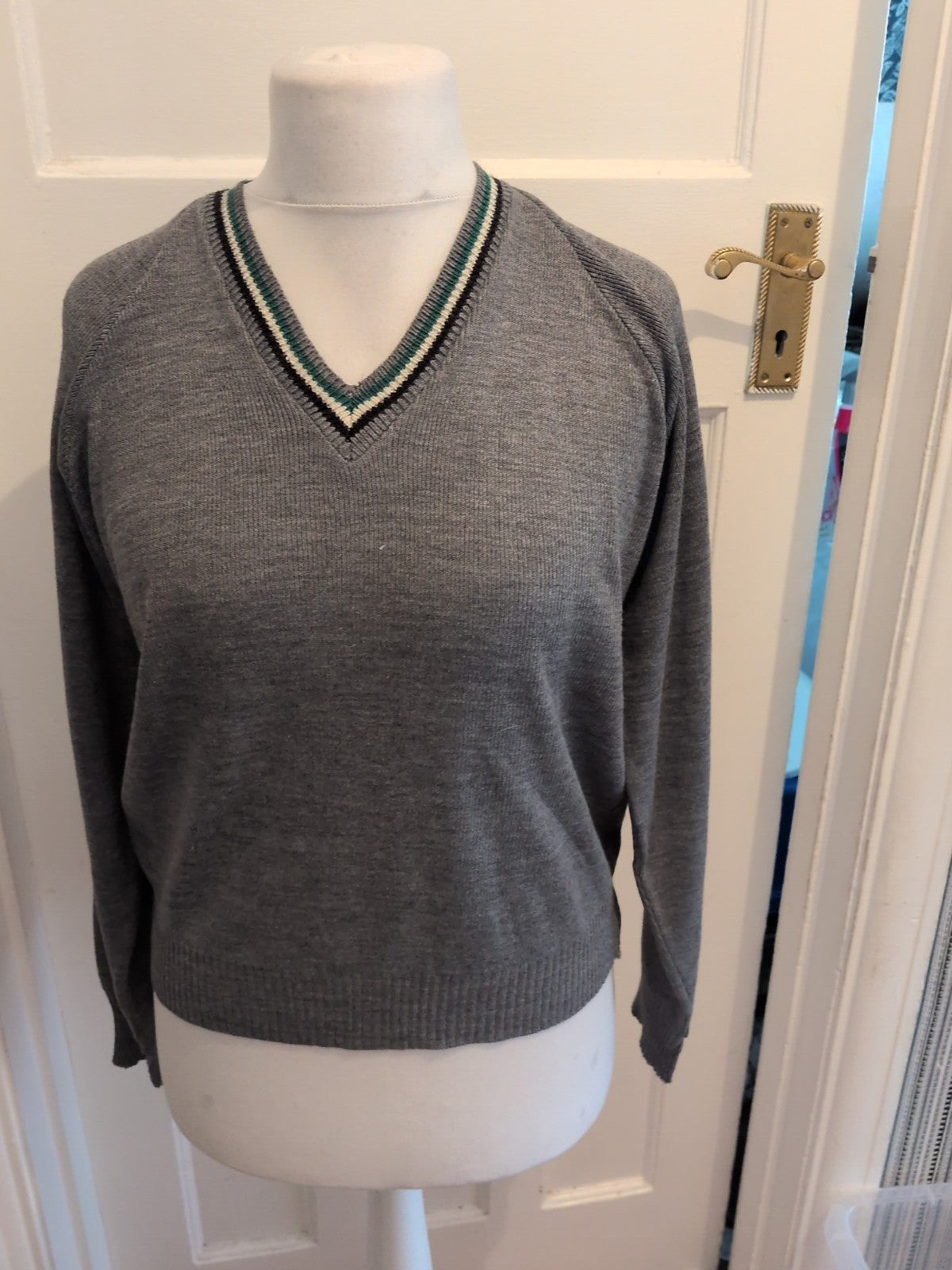 Chantry 36" Grey V Neck Long Sleeve Jumper
