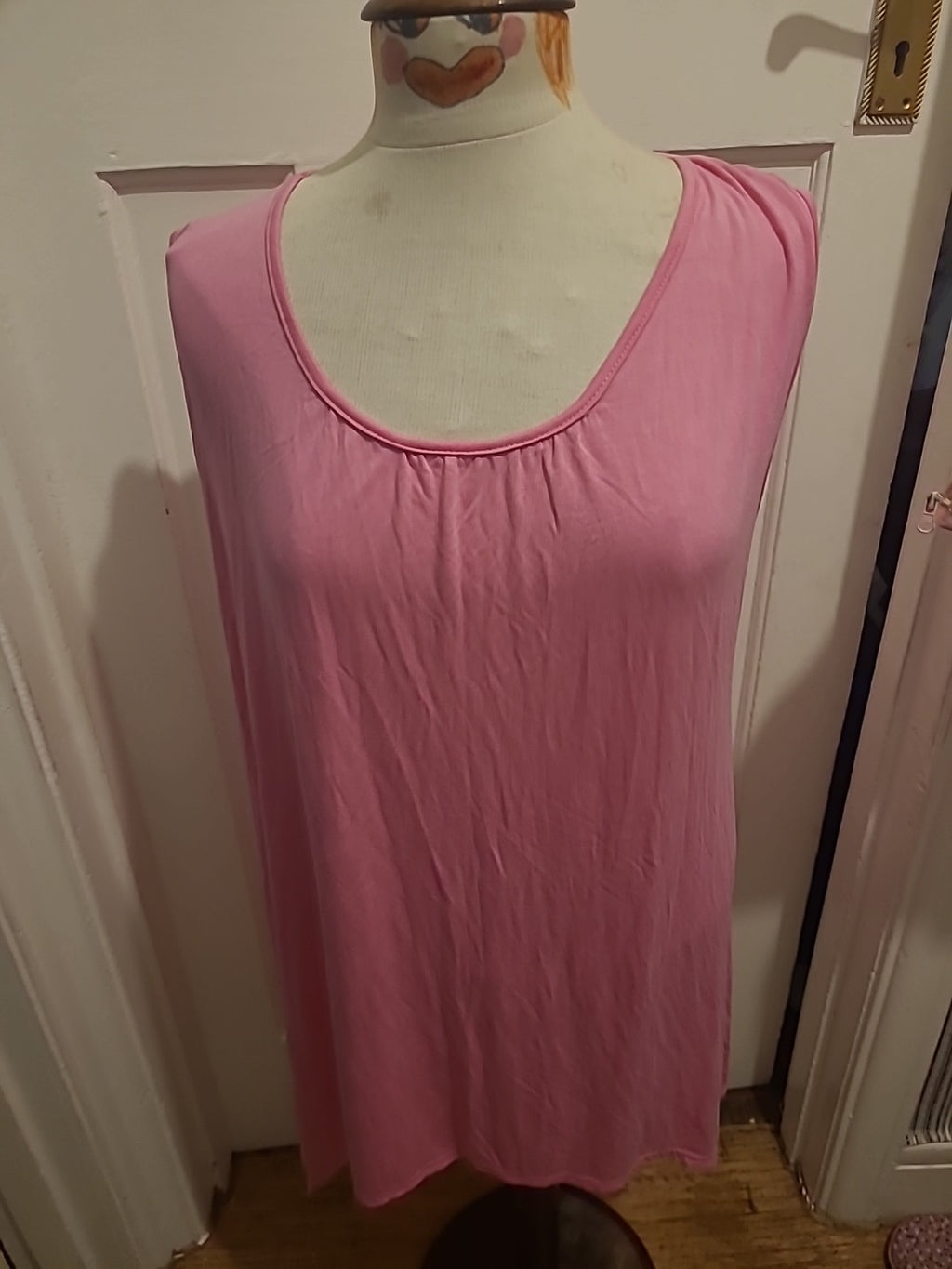 Brand New Ladies Monique One Size Pink Longline Tshirt