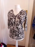 Tu Woman 8 Black And White 3/4 Sleeve Blouse