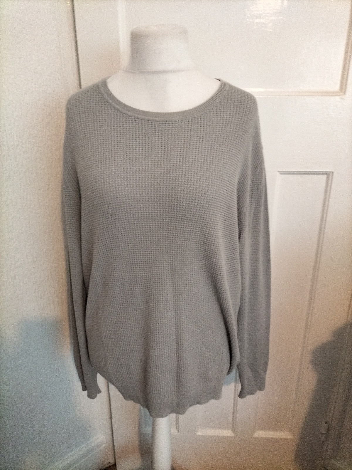 Mens Debenhams 1778 Size Large Grey Knit Long Sleeved Jumper