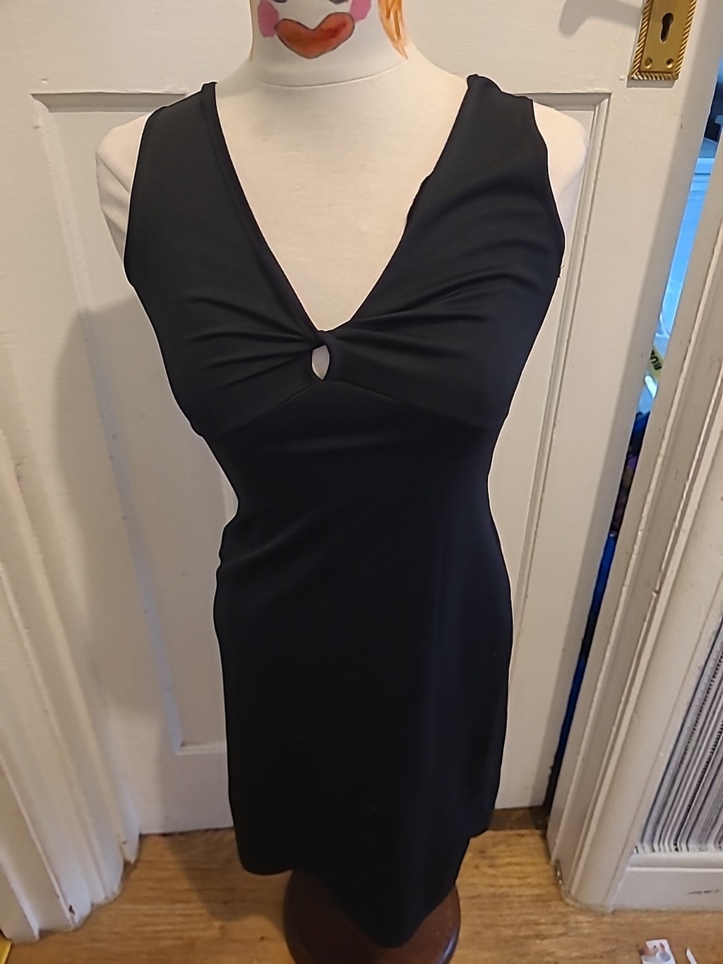 Ladies Evie Size 10 Black Sleeveless Dress