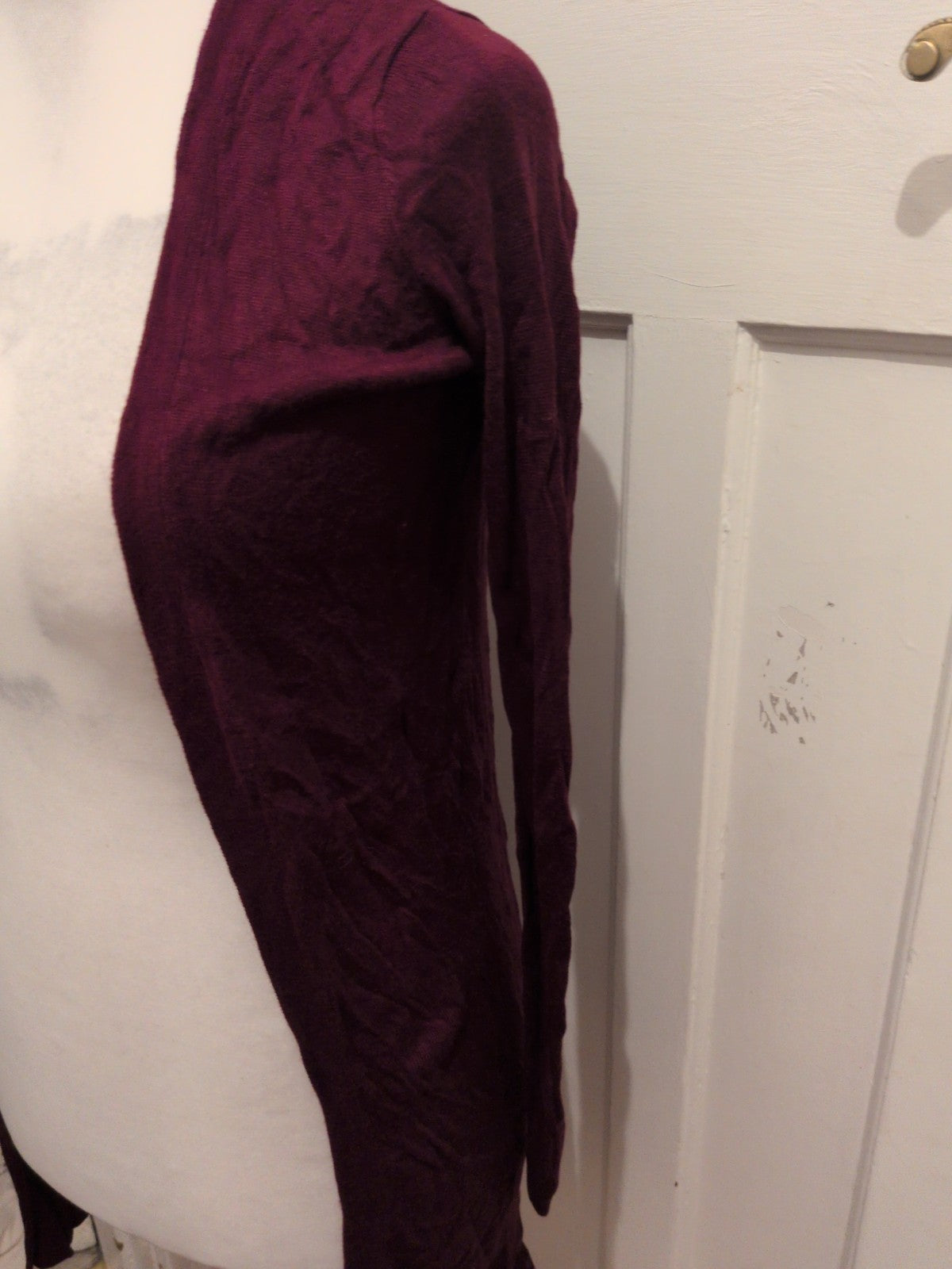 Oasis XS Burgundy Long Sleeve Cardigan Open