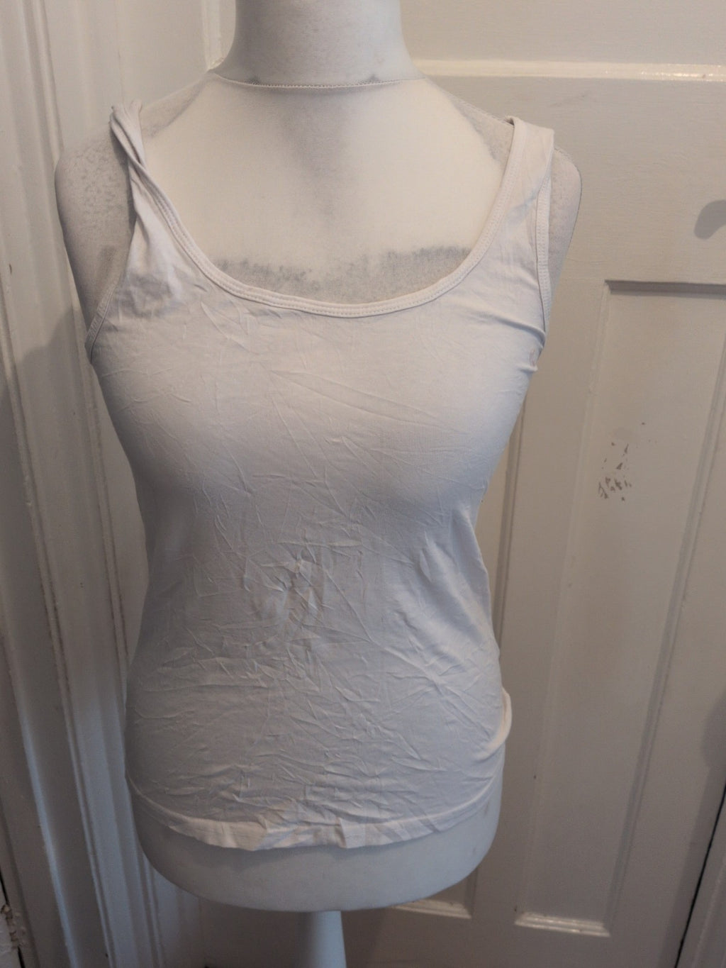 George 14 Fitted Vest White Sleeveless Top
