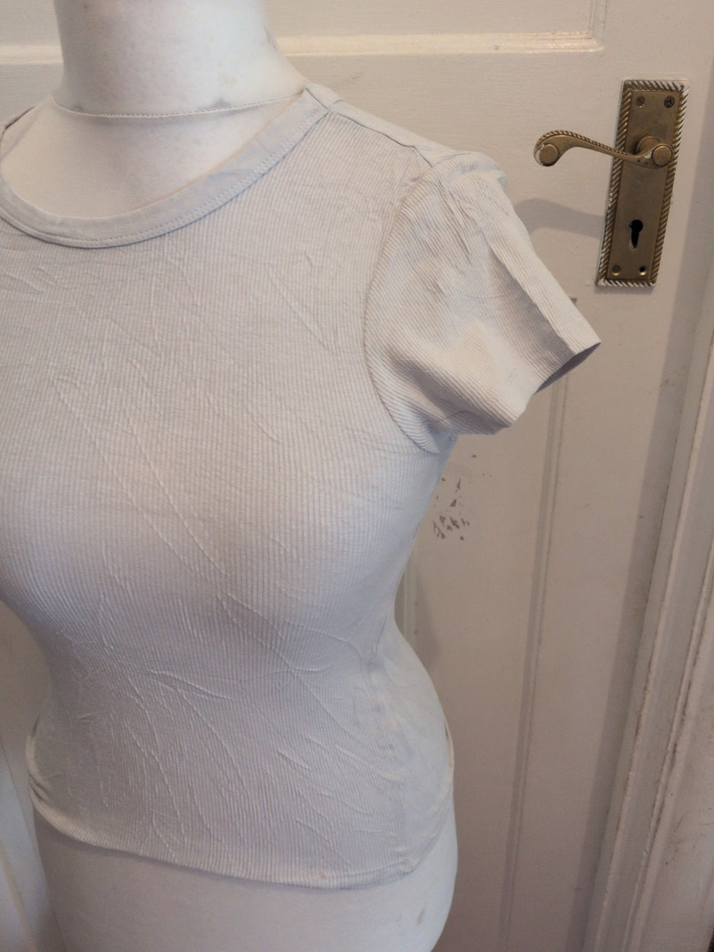 Real Woman Small White Short Sleeve T-shirt