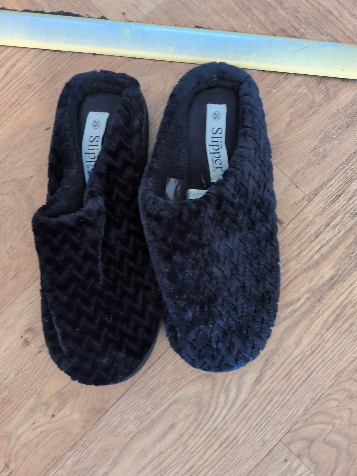 Brand New Slippers Size 10 Navy