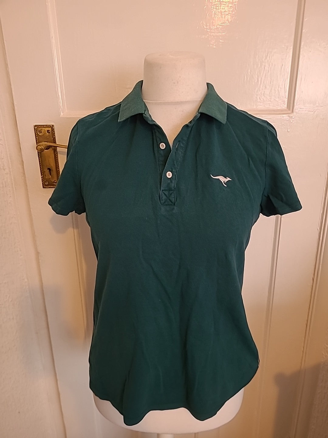 Ladies Kangaroos Size 14-16 Green Short Sleeved Polo