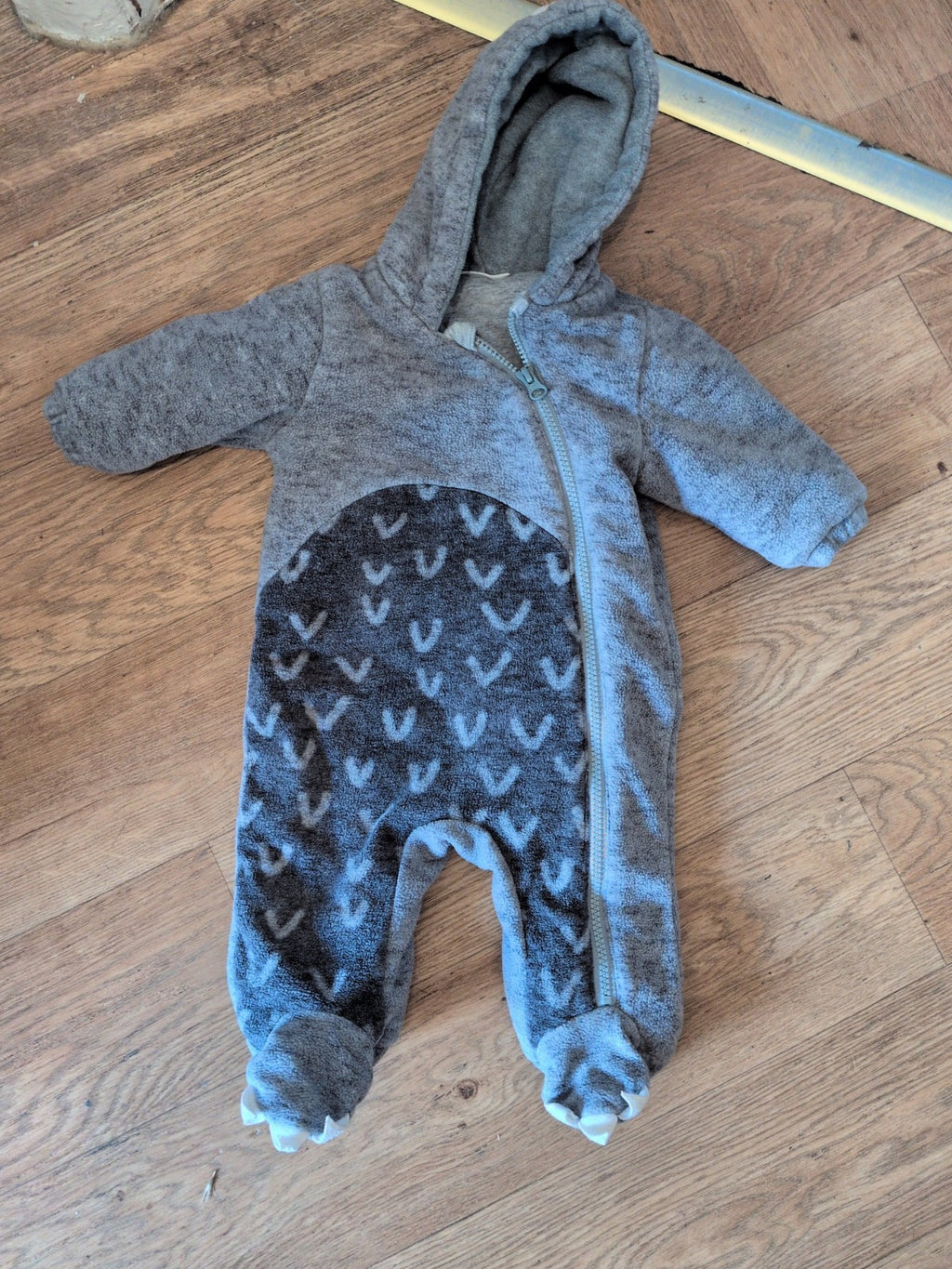Next Up To 3 Months Sleep suit Grey Padded