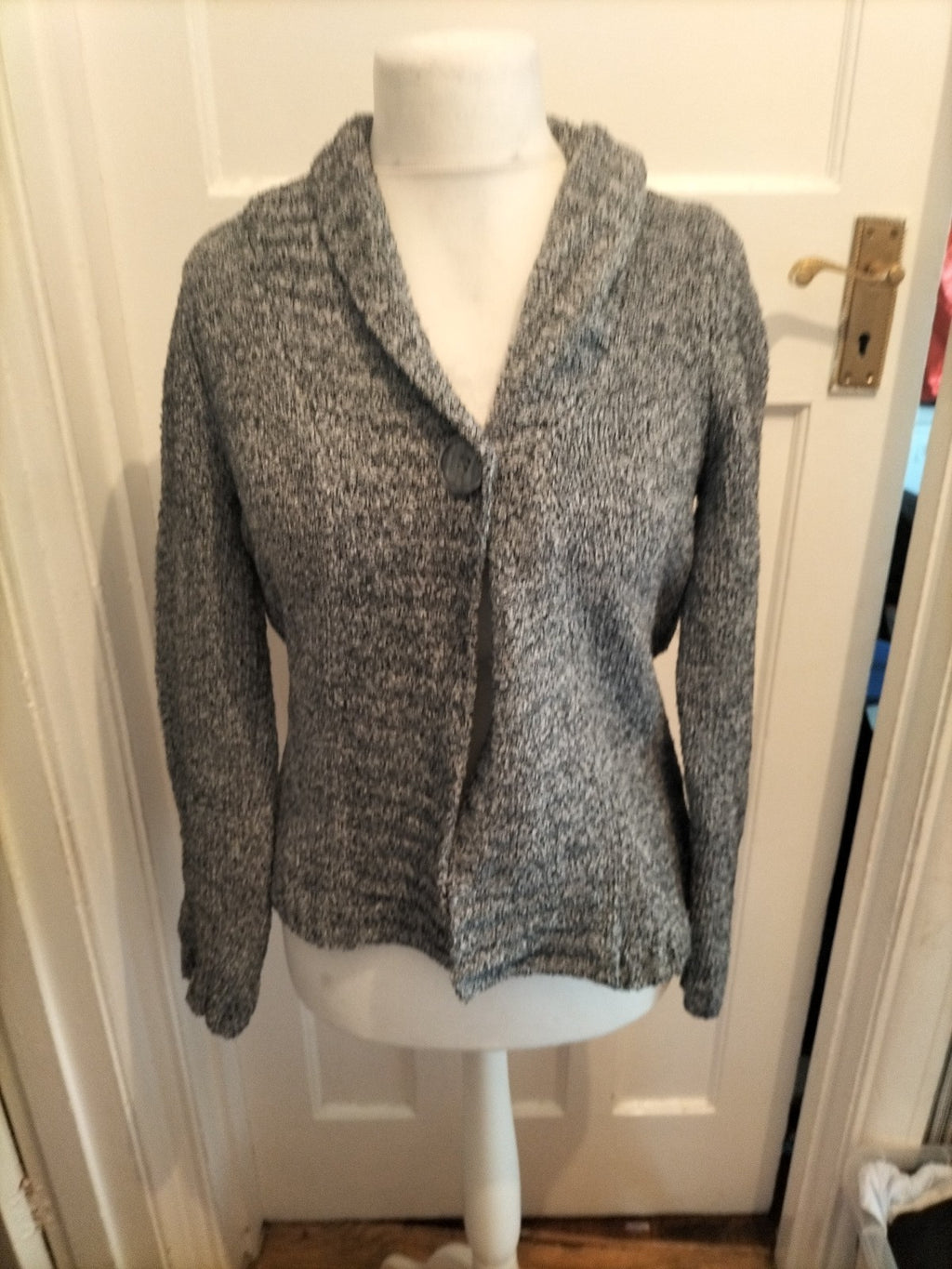 Ladies Tweeds Size Small Grey Tones Long Sleeve Cardigan