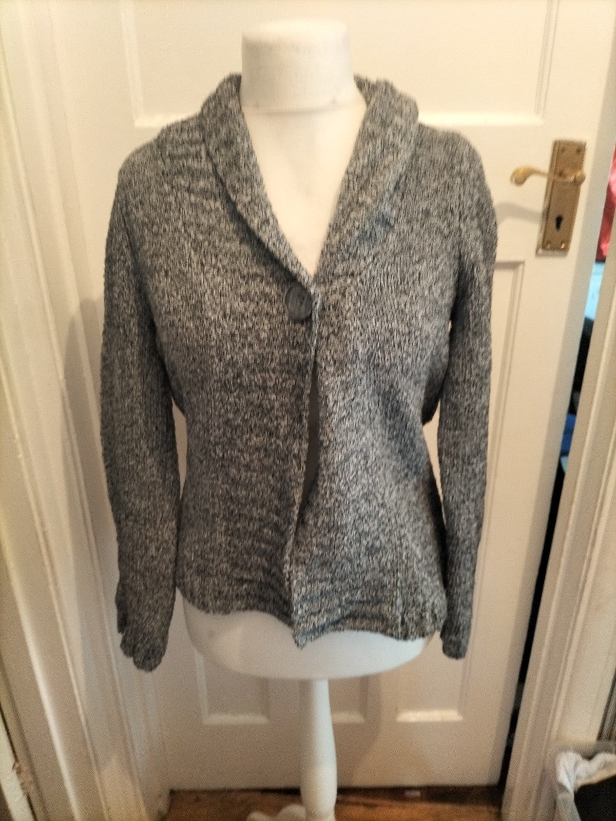 Ladies Tweeds Size Small Grey Tones Long Sleeve Cardigan