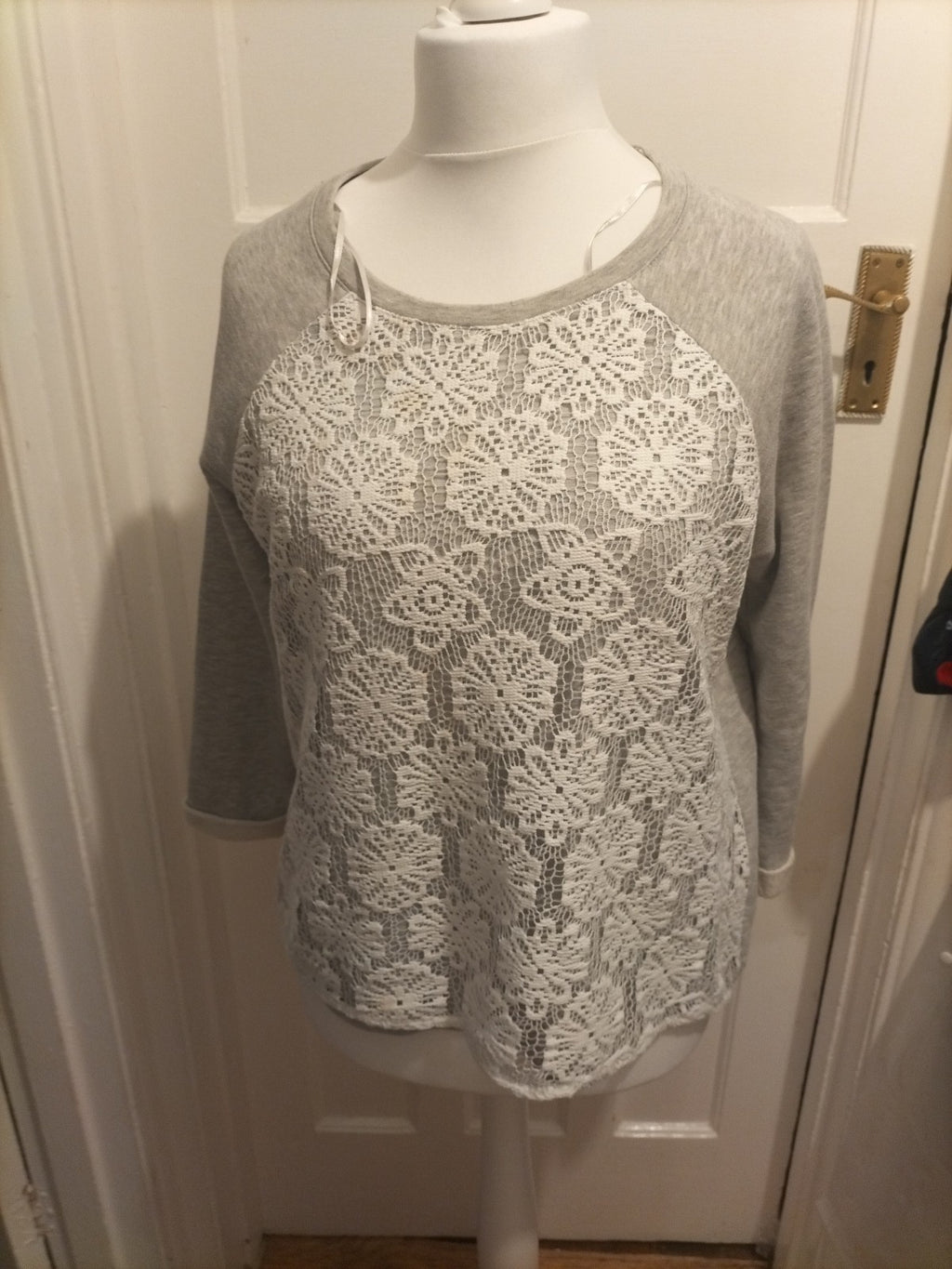 Ladies Peacocks Size Medium Grey With Floral White Lace Jumper