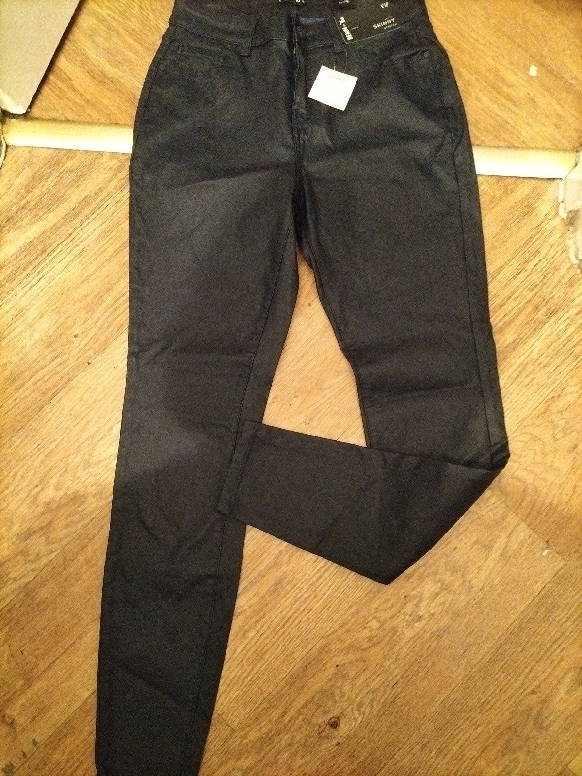Brand New Tu Size 12R Skinny Stretch Shiny Jeans
