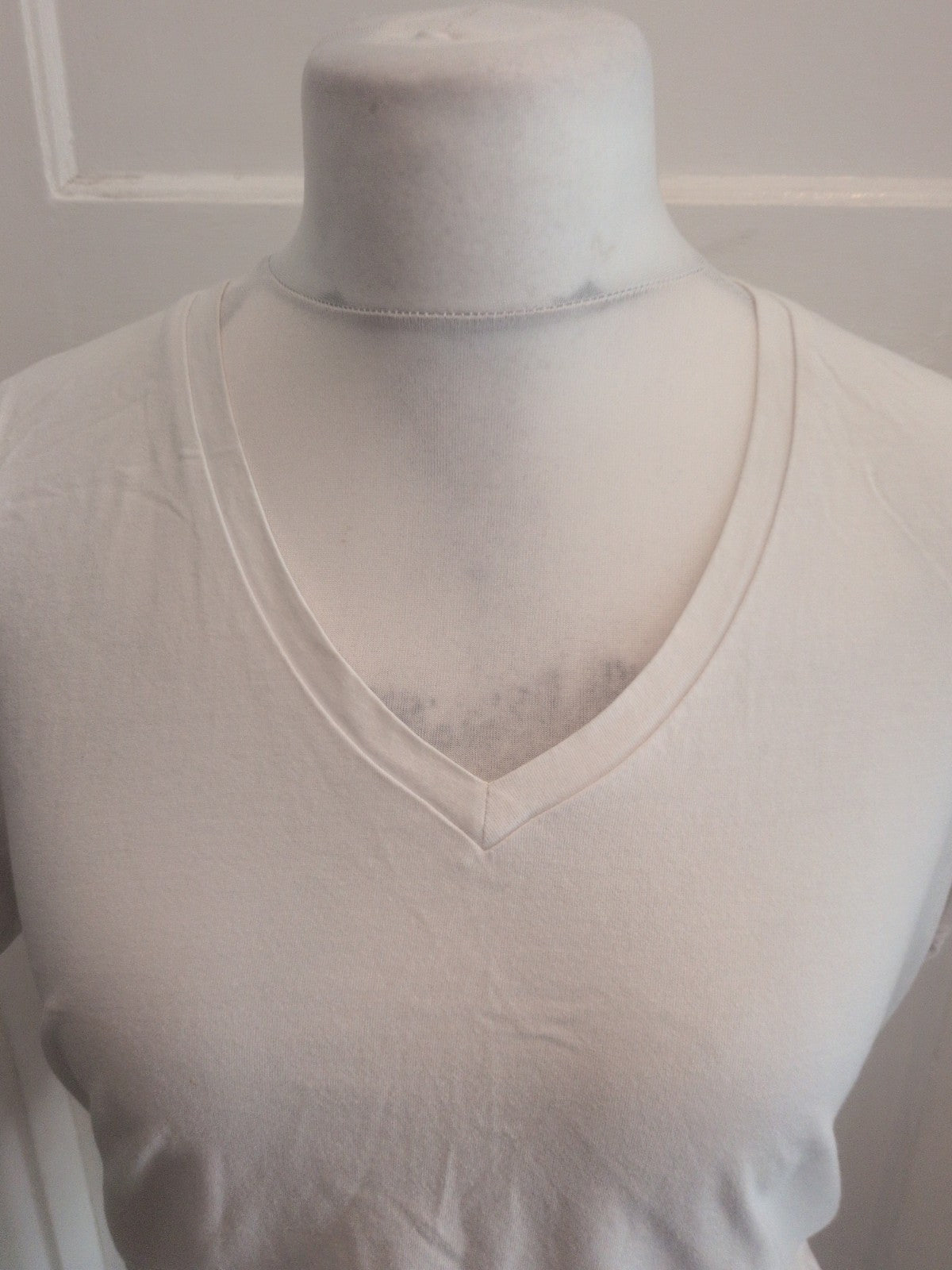 Ladies T.shirt Size 16 George Off White Free Delivery