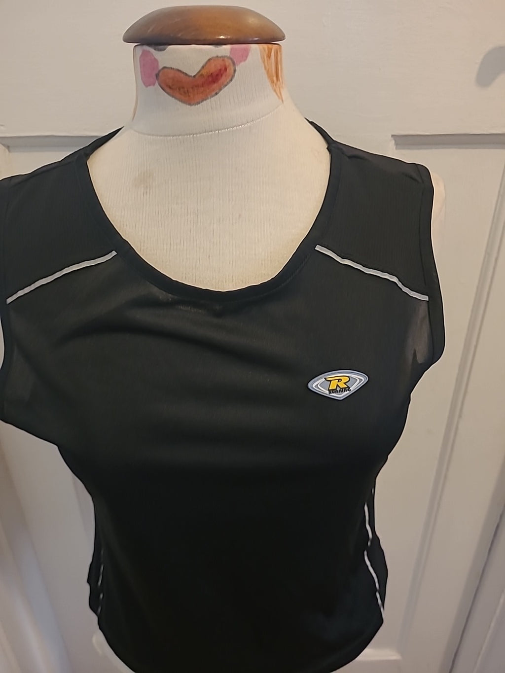 Ladies Feroti Sport Size Large Black Activewear Tshirt