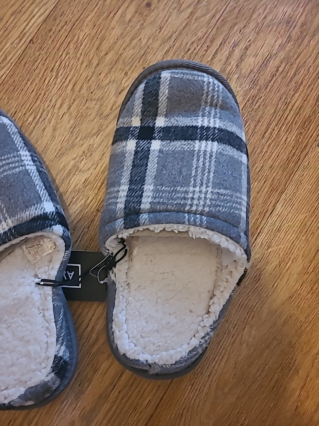 Brand New Mens Avenue Size Uk 7 Grey Memory Foam Slippers