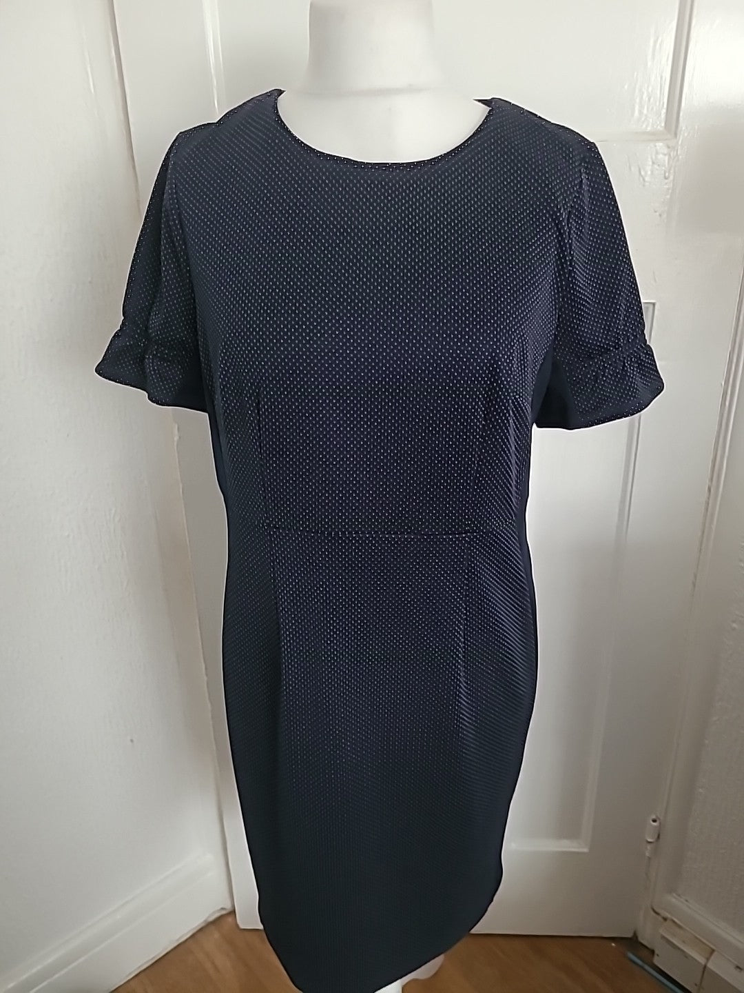 Ladies Tu Size 18 Navy And White Dotty Short Sleeved Maxi Dress