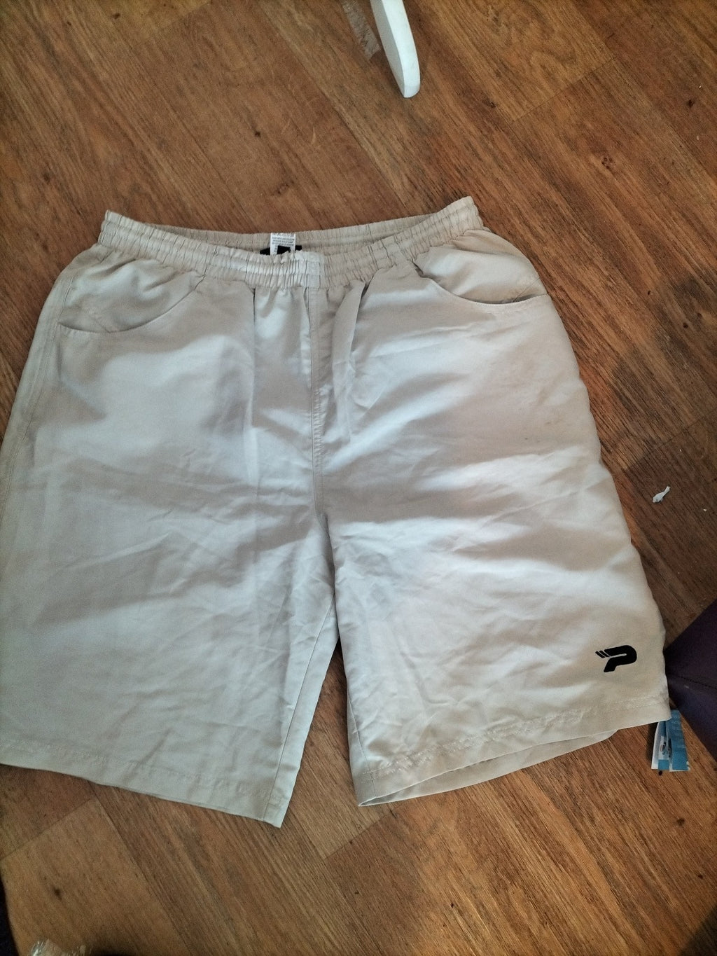 Mens Patrick Size Medium Beige Mesh Lined Elasticated Shorts