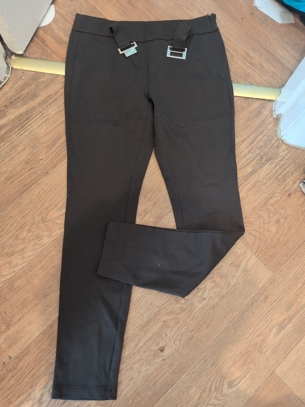 Carmen 10 Green Pull On Trousers