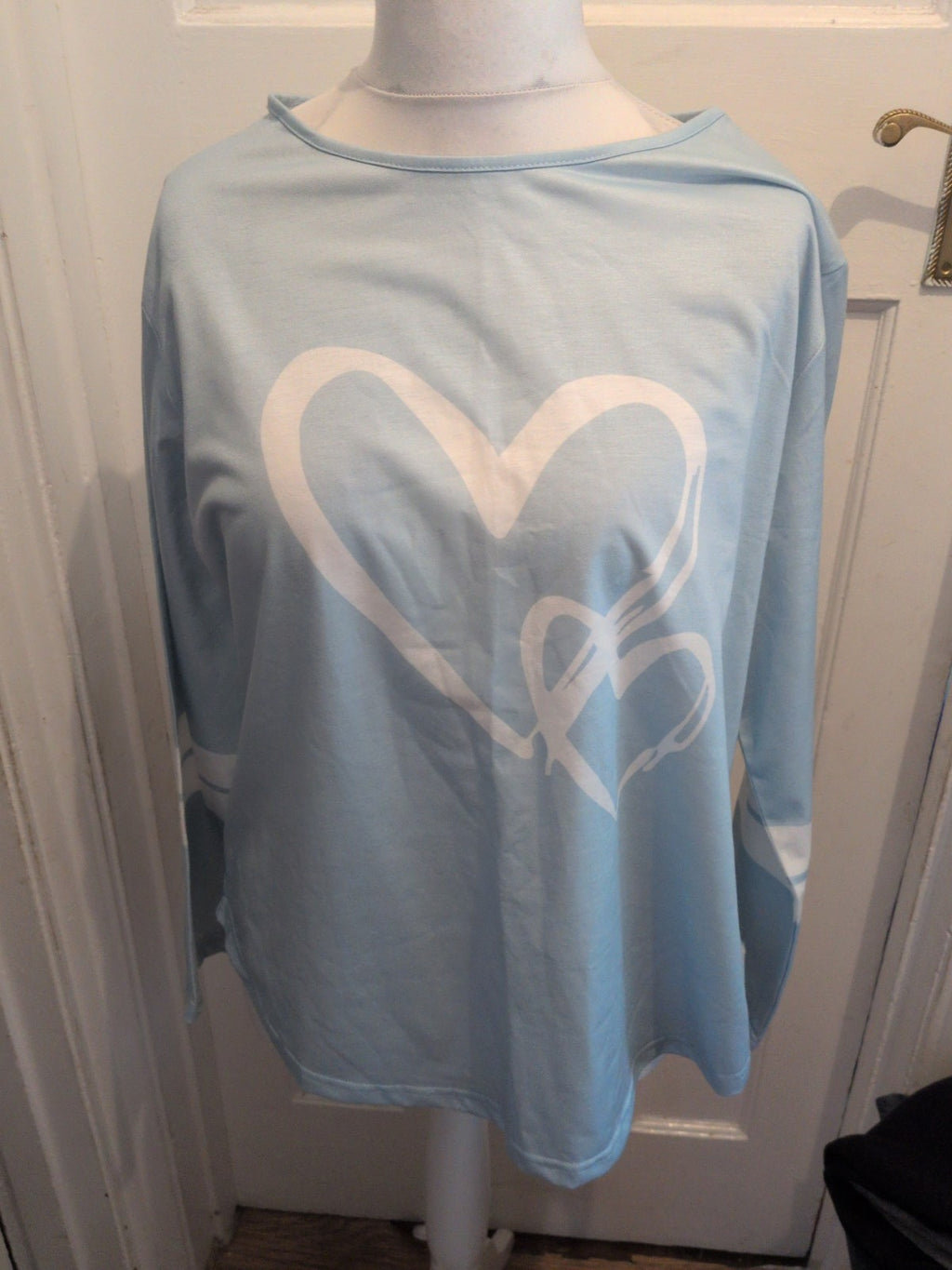 Ladies XL Pale Blue And White Heart Long Sleeve T-shirt