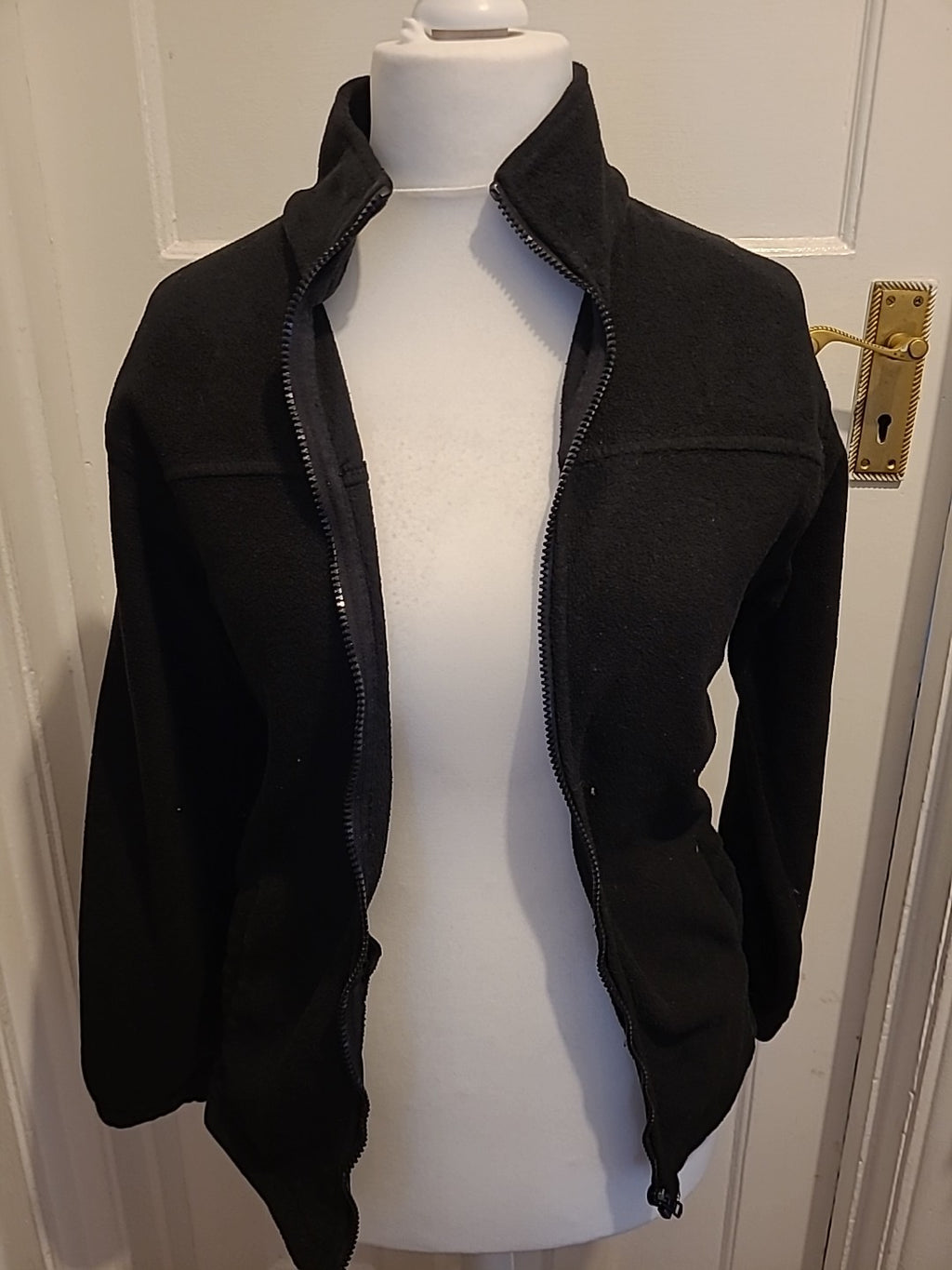 Ladies Hewitts Size 34 Black Long Sleeved Jacket