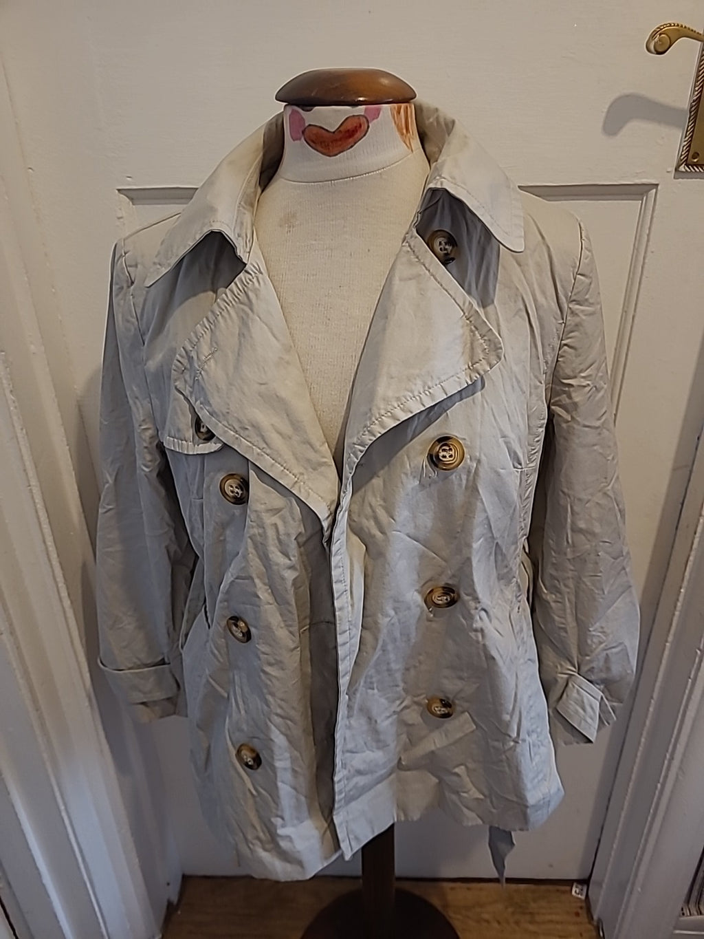 Ladies Tu Size 14 Beige Lined Buttoned Coat