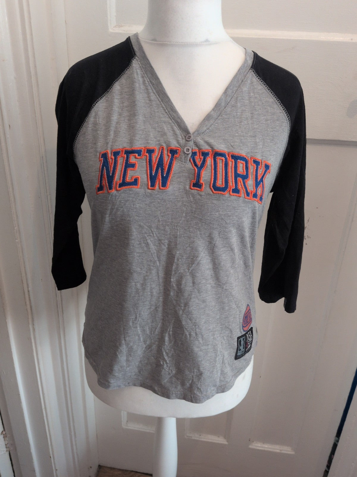 NBA Youth Large Grey Long Sleeve T-shirt