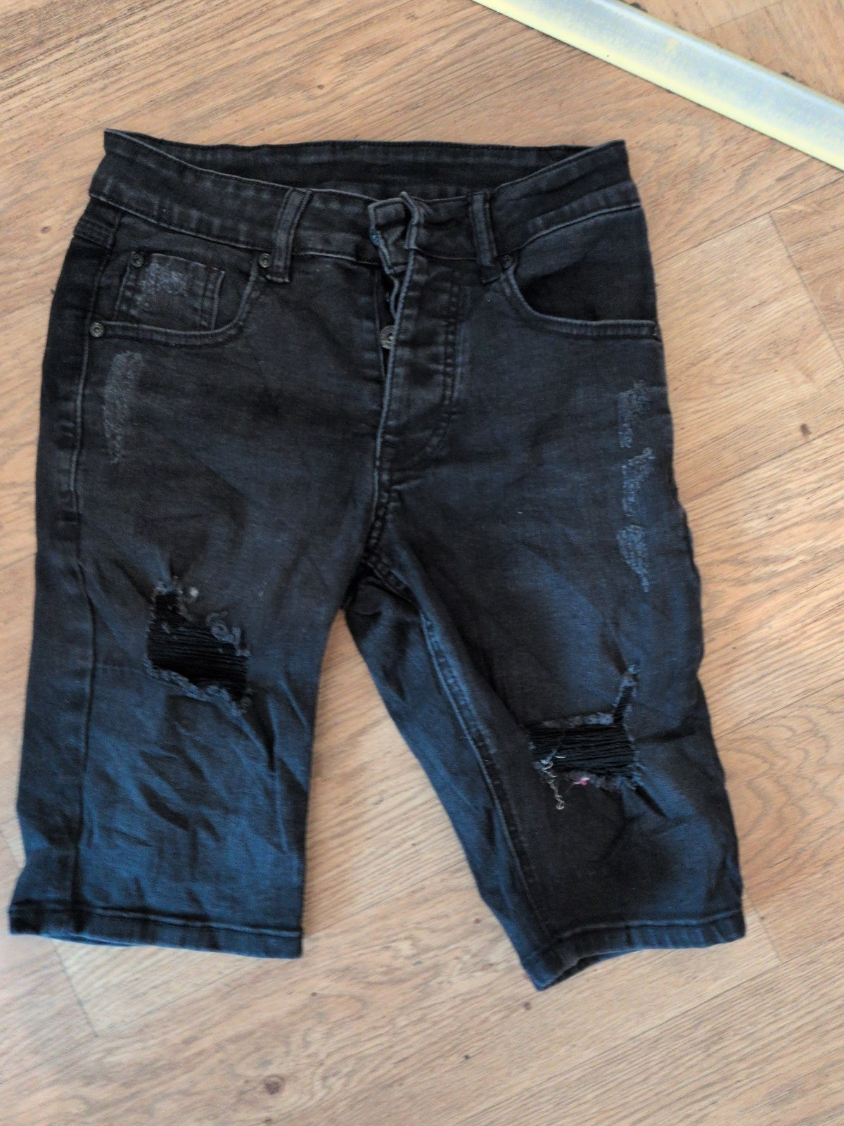 Kwd 28" Black Ripped Denim Shorts
